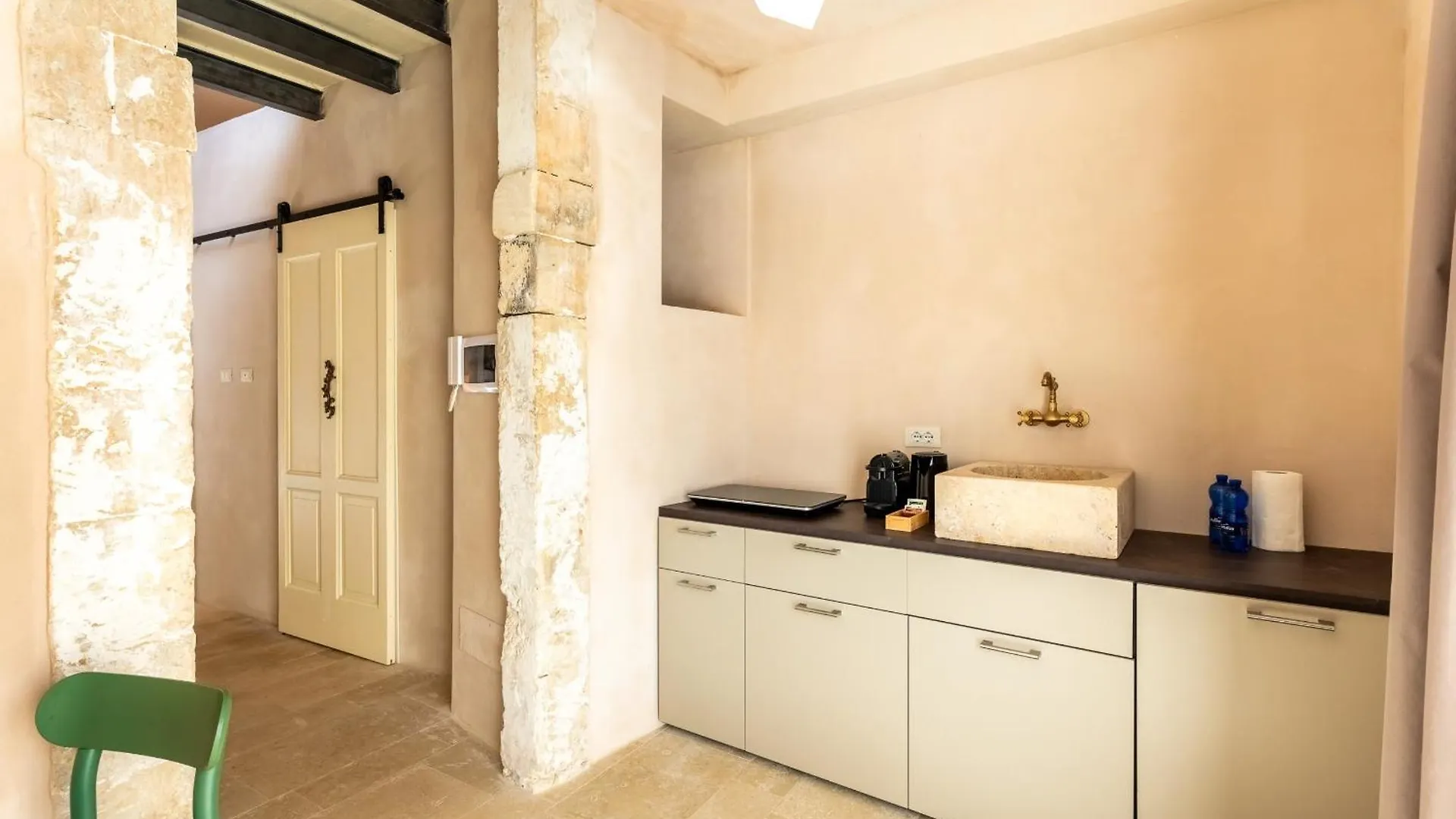 Апартаменты Charming Nest With Terrace By Wonderful Italy Ното Италия
